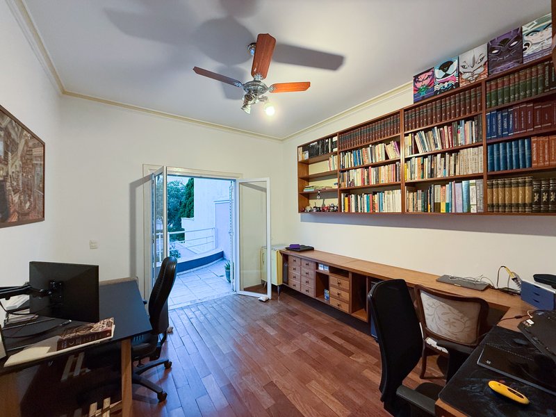 Casa à venda com 3 quartos, 243m2 - R$ 1.380.000 - Granja Olga II -Sorocaba/SP Rua Maria Cecília França Luz Sorocaba - 