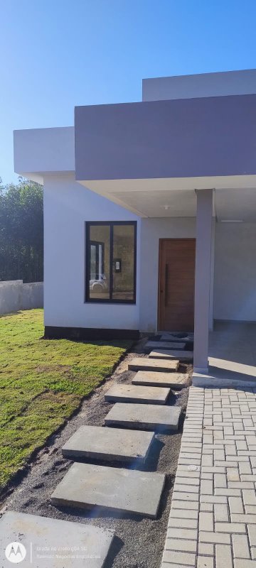 ✔️ Linda casa em Presidente Lucena  Presidente Lucena - 