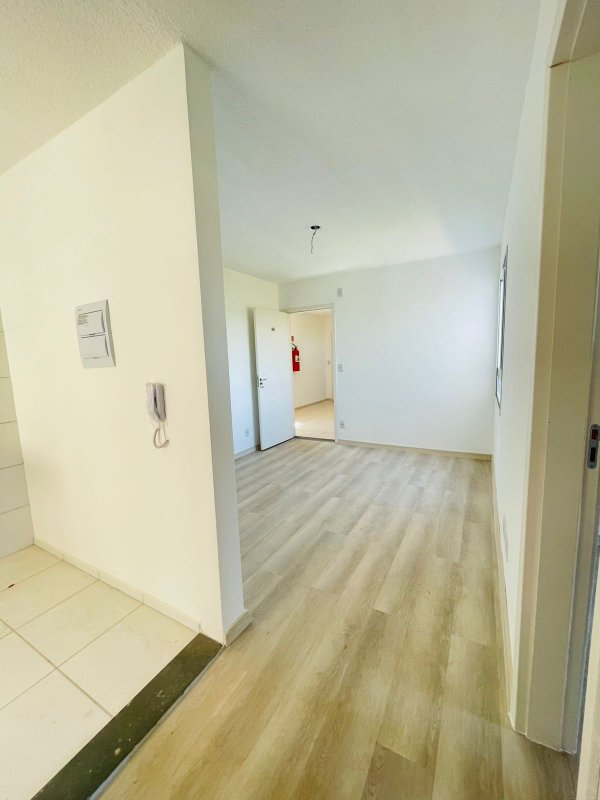 Apartamento com 2 dormitórios Moradas de Franco Estrada Manoel de Jesus Franco da Rocha - 