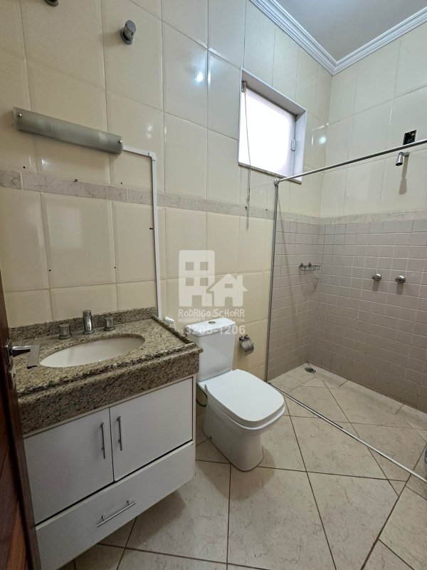 Locação – Casa Alto Padrão no Condomínio Vila Monte Verde 4 quartos e piscina  Tatuí - 