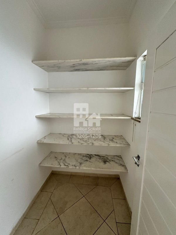 Locação – Casa Alto Padrão no Condomínio Vila Monte Verde 4 quartos e piscina  Tatuí - 