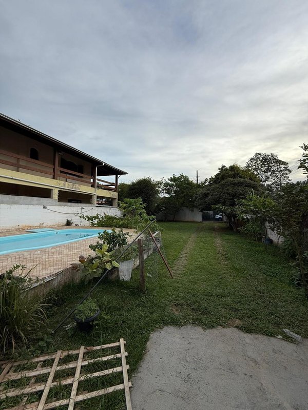 ✨ Casa com terreno amplo no Porto Novo – Caraguatatuba ✨  Caraguatatuba - 