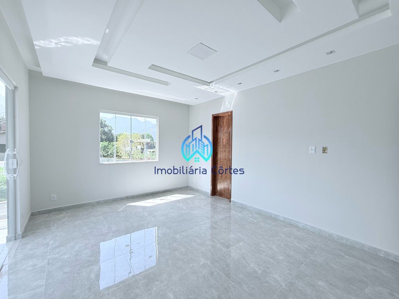 Vendendo casa de alto padrão com 3 dormitórios na cidade de Guapimirim-RJ Rua das Moedas Guapimirim - 