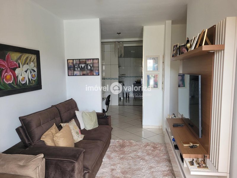 Casa ampliada com 2 dormitórios no Villa Avaré  Avaré - 