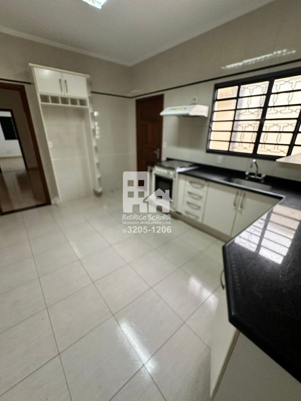 🏡 OPORTUNIDADE – CASA 2 Quartos em excelente localização no DR. LAURINDO À VENDA!  Tatuí - 