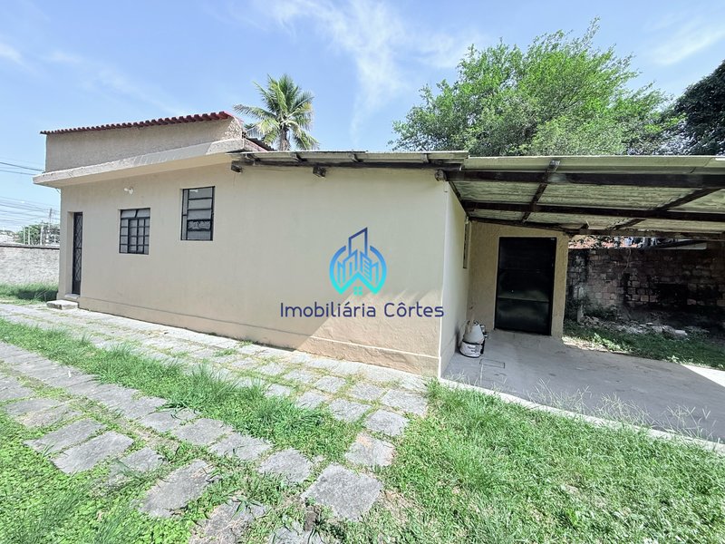 Alugando casa no Centro de Guapimirim por R$ 1.100 Rua Nadyr de Almeida Antunes Guapimirim - 