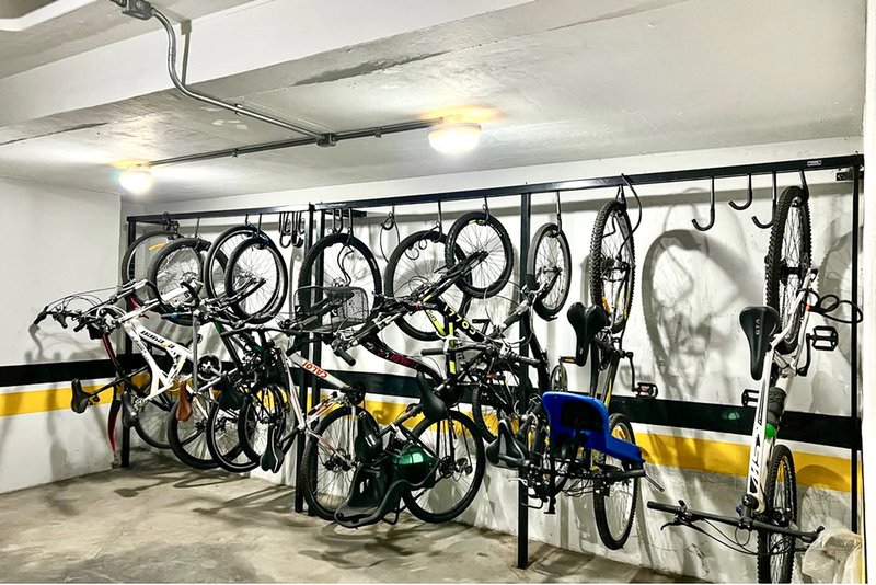 R$ 580.000 - ÓTIMO APARTAMENTO - 63M2 - 2 DORM - SUÍTE - VISTA - INFRA - 2 VAGAS Rua Afonso Pena Porto Alegre - 