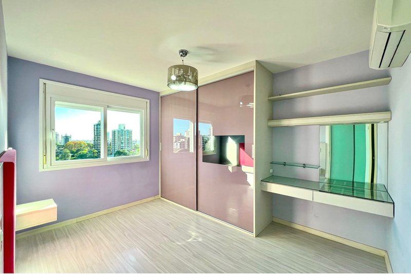 R$ 580.000 - ÓTIMO APARTAMENTO - 63M2 - 2 DORM - SUÍTE - VISTA - INFRA - 2 VAGAS Rua Afonso Pena Porto Alegre - 