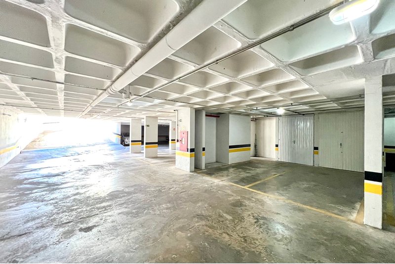 R$ 580.000 - ÓTIMO APARTAMENTO - 63M2 - 2 DORM - SUÍTE - VISTA - INFRA - 2 VAGAS Rua Afonso Pena Porto Alegre - 