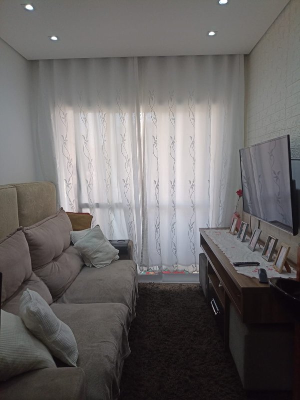 Apartamento com Varanda Gourmet no Residencial Phoenix  Mogi das Cruzes - 