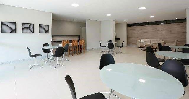 2 quartos (1 suíte). Nascente. Andar alto. 1 vaga de garagem Rua Cândido Lacerda Recife - 