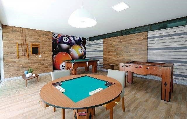 2 quartos (1 suíte). Nascente. Andar alto. 1 vaga de garagem Rua Cândido Lacerda Recife - 