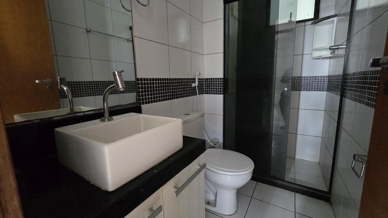 3 quartos (1 suíte). 62m². Varanda. Móveis planejados. 1 vaga de garagem Rua Visconde de Mamanguape Recife - 