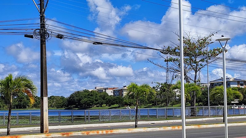 Lote á venda em condomínio de Alto Padrão na Praia de Guarajuba Rua Piragia Camaçari - 