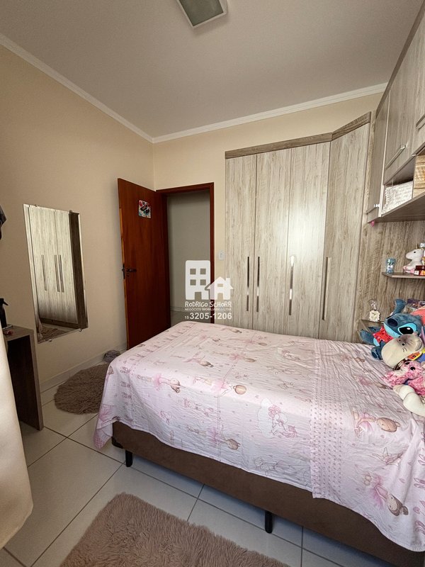 🏡 Casa à Venda – Bairro Village (5 minutos do Centro) 3 dormitórios sendo 1 suíte  Tatuí - 