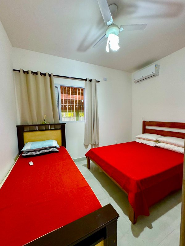 ✨ Casa t&eacute;rrea completa, com espa&ccedil;o e conforto em Caraguatatuba ✨  Caraguatatuba - 