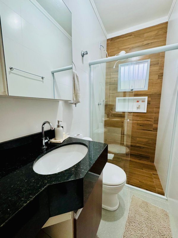 ✨ Casa t&eacute;rrea completa, com espa&ccedil;o e conforto em Caraguatatuba ✨  Caraguatatuba - 