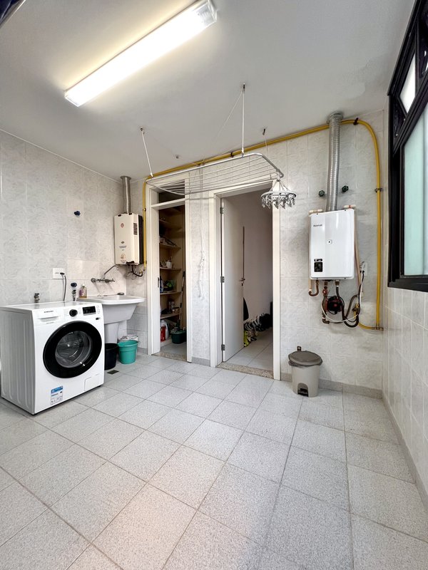 Apartamento amplo com vista mar e para a Pedra da Gávea  Rio de Janeiro - 