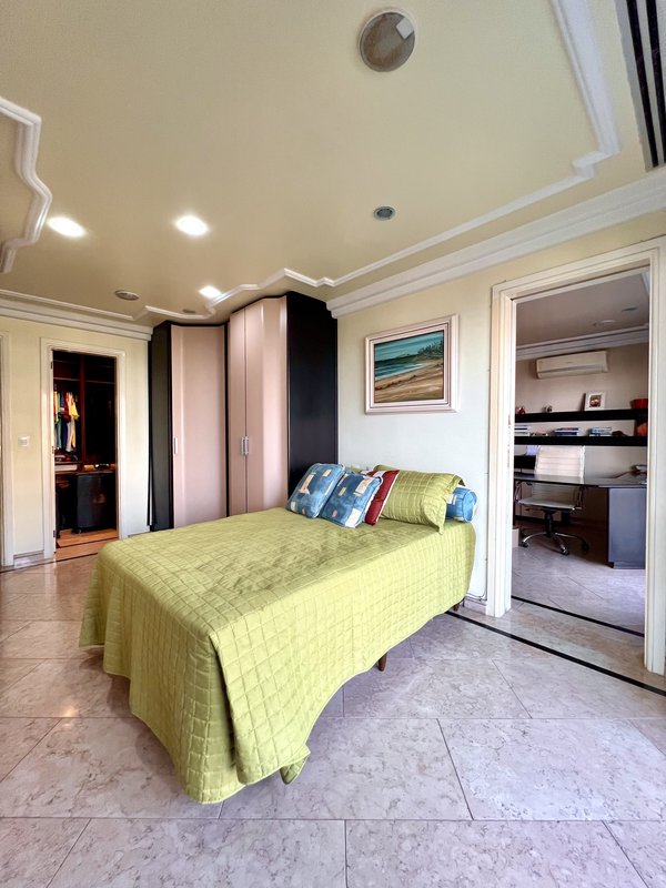 Apartamento amplo com vista mar e para a Pedra da Gávea  Rio de Janeiro - 