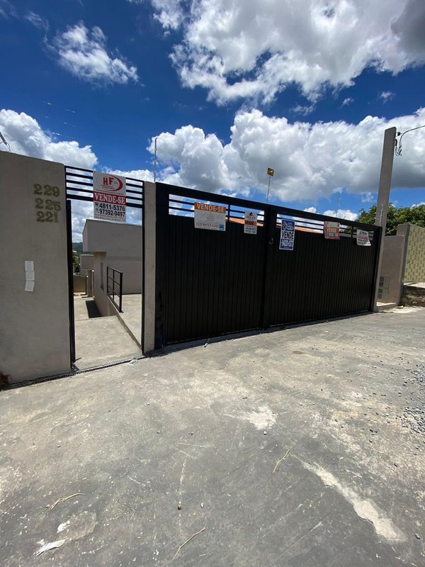 Linda casa no Jardim Alegria Avenida Perdões Francisco Morato - 