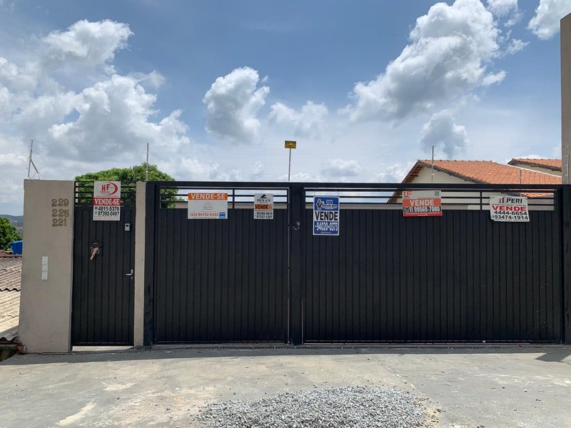 Linda casa no Jardim Alegria Avenida Perdões Francisco Morato - 