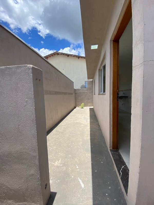 Linda casa no Jardim Alegria Avenida Perdões Francisco Morato - 