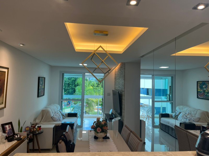 APARTAMENTO NASCENTE 3 QUARTOS SUÍTE VARANDA PISCINA 2 GARAGENS À VENDA EM PATAMARES! Avenida Alphaville Salvador - 