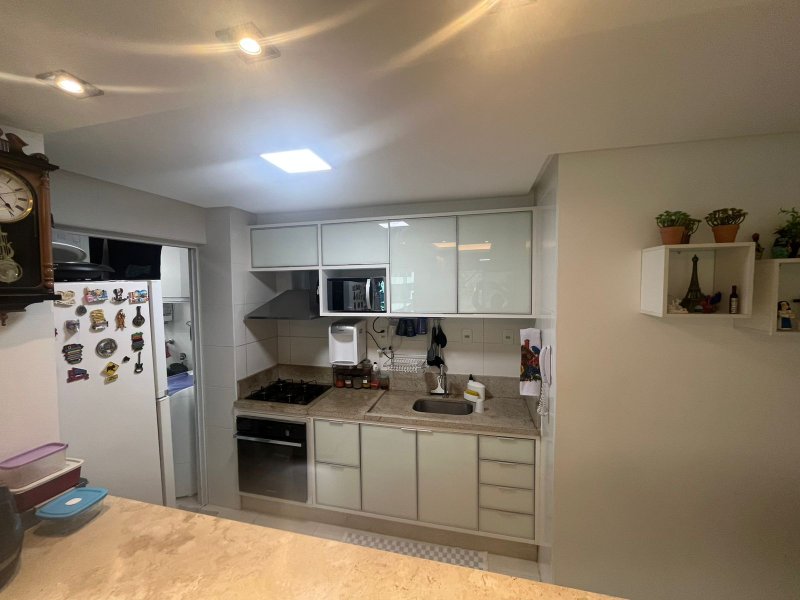 APARTAMENTO NASCENTE 3 QUARTOS SUÍTE VARANDA PISCINA 2 GARAGENS À VENDA EM PATAMARES! Avenida Alphaville Salvador - 