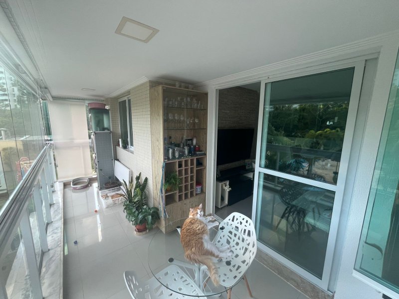 APARTAMENTO NASCENTE 3 QUARTOS SUÍTE VARANDA PISCINA 2 GARAGENS À VENDA EM PATAMARES! Avenida Alphaville Salvador - 