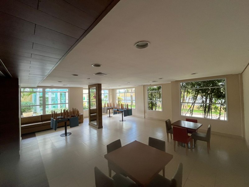 APARTAMENTO NASCENTE 3 QUARTOS SUÍTE VARANDA PISCINA 2 GARAGENS À VENDA EM PATAMARES! Avenida Alphaville Salvador - 