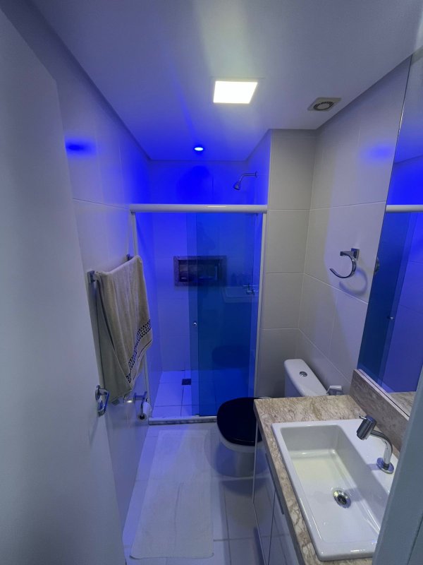 APARTAMENTO NASCENTE 3 QUARTOS SUÍTE VARANDA PISCINA 2 GARAGENS À VENDA EM PATAMARES! Avenida Alphaville Salvador - 