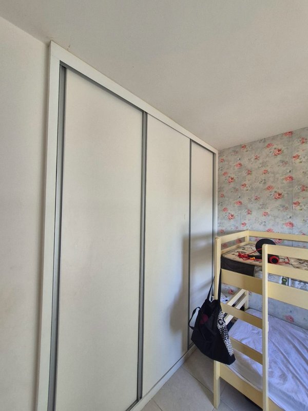 CASA DUPLEX EM CONDOMÍNIO 4 QUARTOS 2 SUITES PISCINA GARAGEM À VENDA EM LAURO DE FREITAS! Rua Cação Lauro de Freitas - 