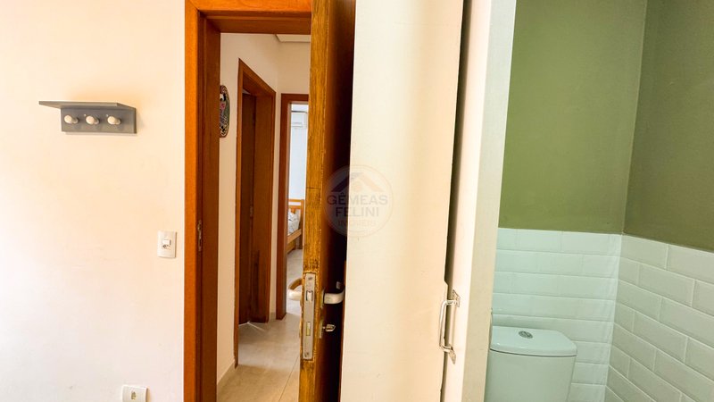 Casa térrea em condomínio seguro e familiar na Praia de Juquehy – LOCAÇÃO ANUAL  São Sebastião - 