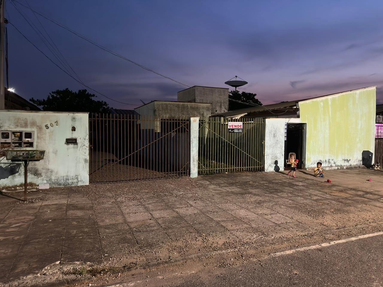 Kitnet e Studio à venda com 1 quarto, 480m² - Foto 1