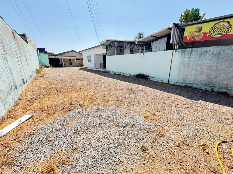 Conjunto de Kitnets á venda na Avenida dos Pinheiros  Sinop - 