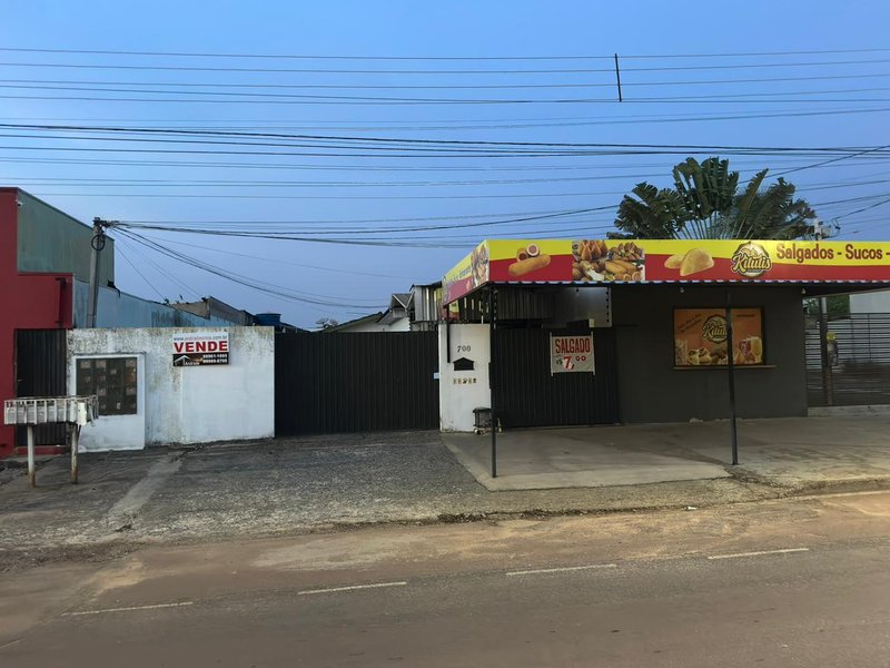 Conjunto de Kitnets á venda na Avenida dos Pinheiros  Sinop - 