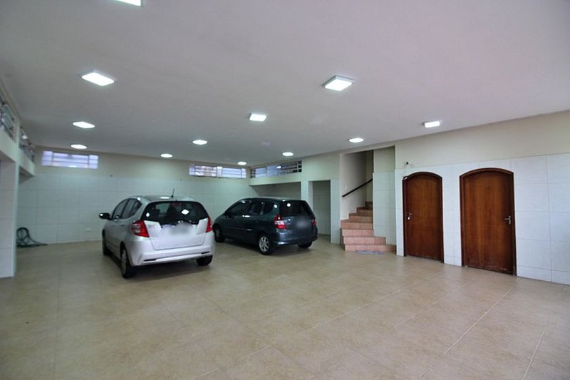 Casa espaçosa à venda – Nova Petrópolis | São Bernardo do Campo/SP Rua Virgílio Miraglia São Bernardo do Campo - 