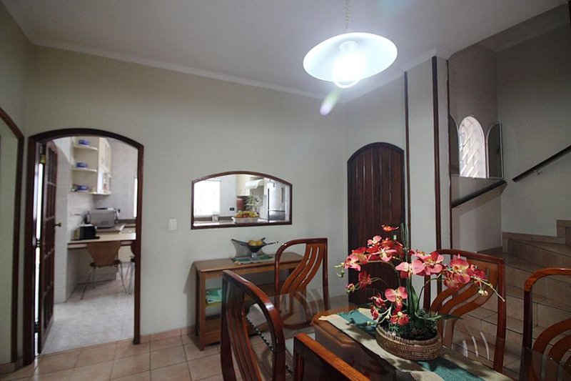 Casa espaçosa à venda – Nova Petrópolis | São Bernardo do Campo/SP Rua Virgílio Miraglia São Bernardo do Campo - 