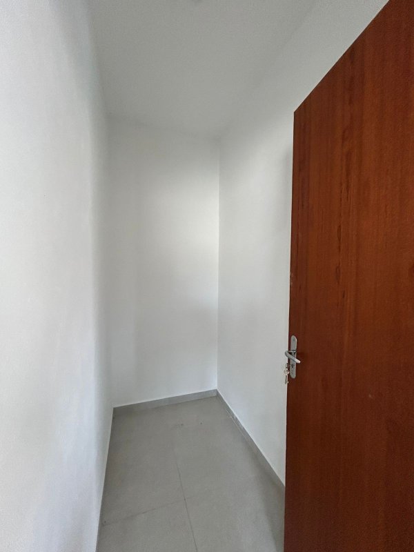 🏡 Sobrado espaçoso e bem localizado — 3 dormitórios, área generosa e 4 vagas de garagem!  Caraguatatuba - 