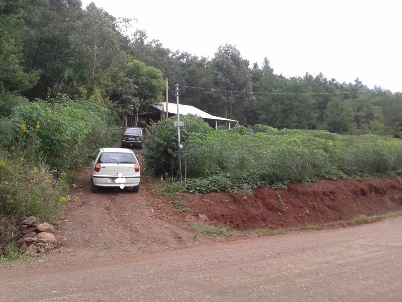 ✔️ Bel&iacute;ssimo S&iacute;tio em Presidente Lucena  Presidente Lucena - 