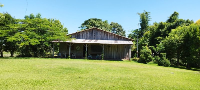 ✔️ Bel&iacute;ssimo S&iacute;tio em Linha Nova  LINHA NOVA - 