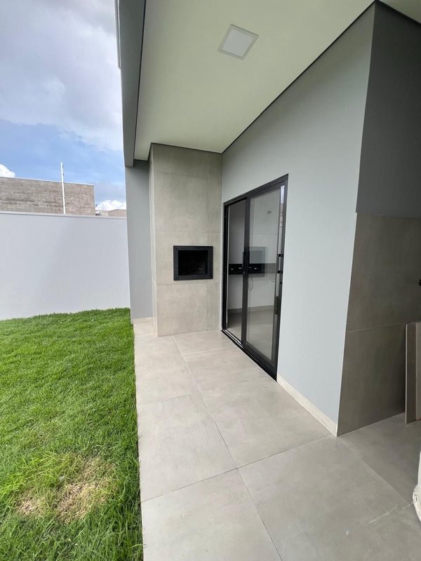 Casa á venda no Sonhalto Videira em Sinop!  Sinop - 