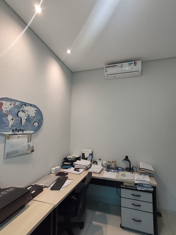 Casa sobrado, com quatro dormitórios em um condomínio de grande valorização;  Sorocaba - 