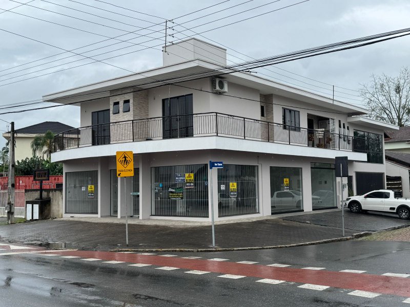 Sala Comercial no Bairro Quintino Rua Indaial Timbó - 