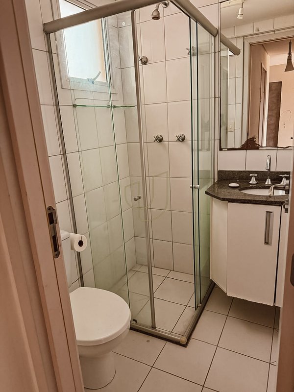 Apartamento com 3 Dormitórios no Condomínio Residencial Edifício Landscape Rua Benedito Osvaldo Lecques São José dos Campos - 