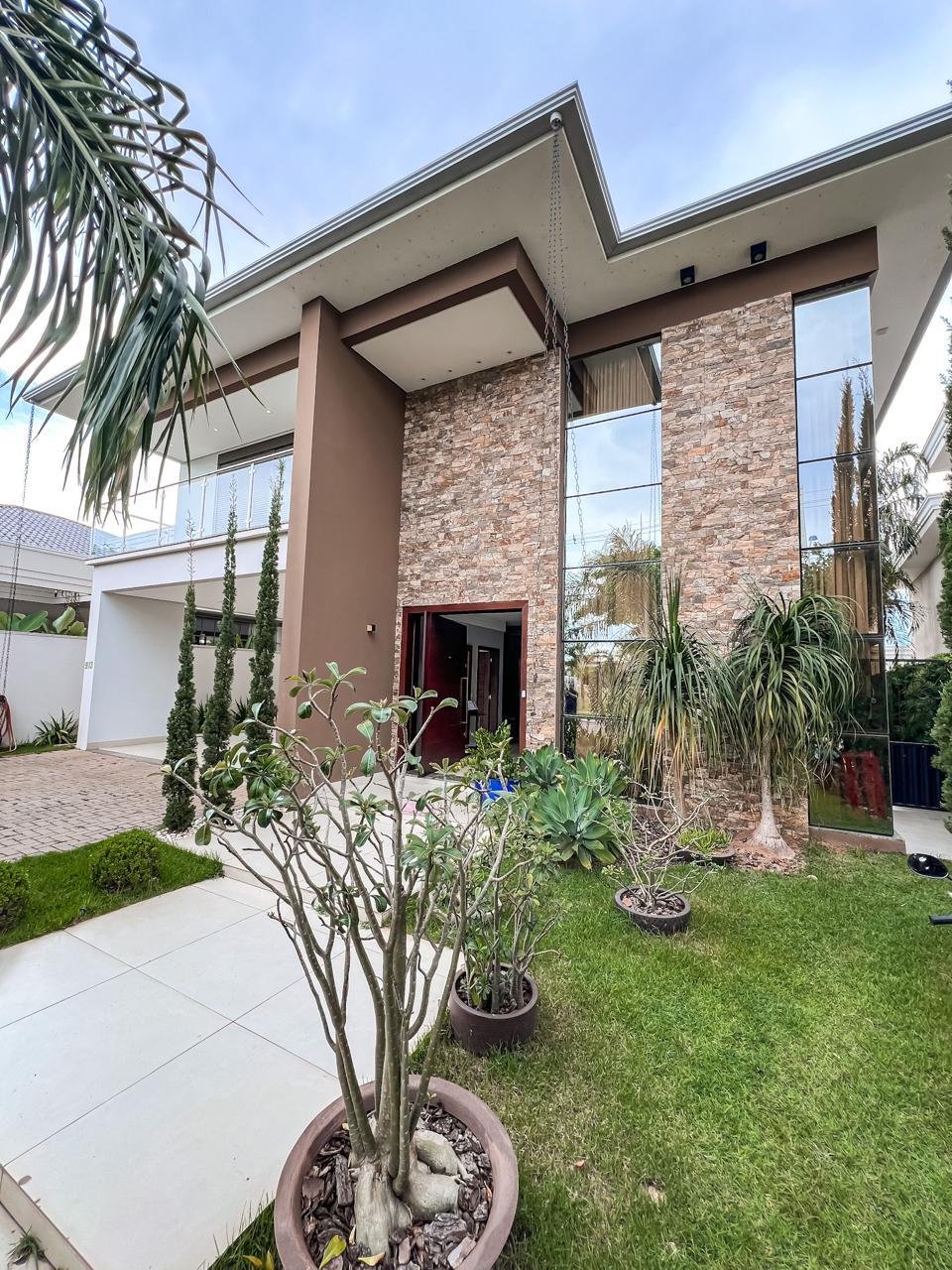 Casa de Condomínio à venda com 4 quartos - Foto 1
