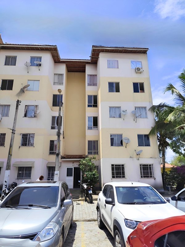 🏡 Apartamento à Venda – Excelente Oportunidade em Lauro de Freitas! Rua Maria Quitéria Lauro de Freitas - 