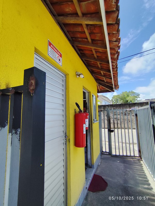 🏡 Apartamento à Venda – Excelente Oportunidade em Lauro de Freitas! Rua Maria Quitéria Lauro de Freitas - 