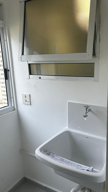 Apartamento 2 Dormitórios - Condomínio Agua Marinha  Mogi das Cruzes - 