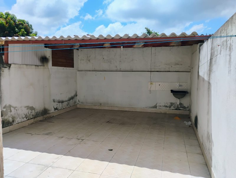 Casa 2 Dormitórios - Jardim Santos Dumont I  Mogi das Cruzes - 